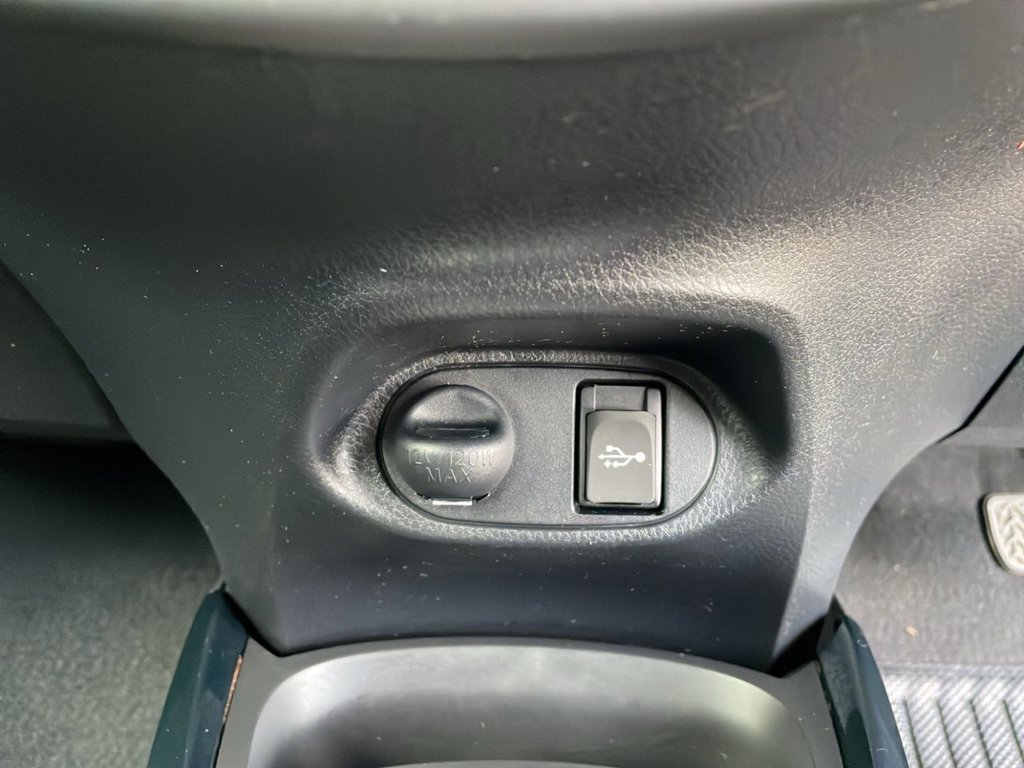 Used Toyota Yaris 2017 for sale - 77697585: Photo 36