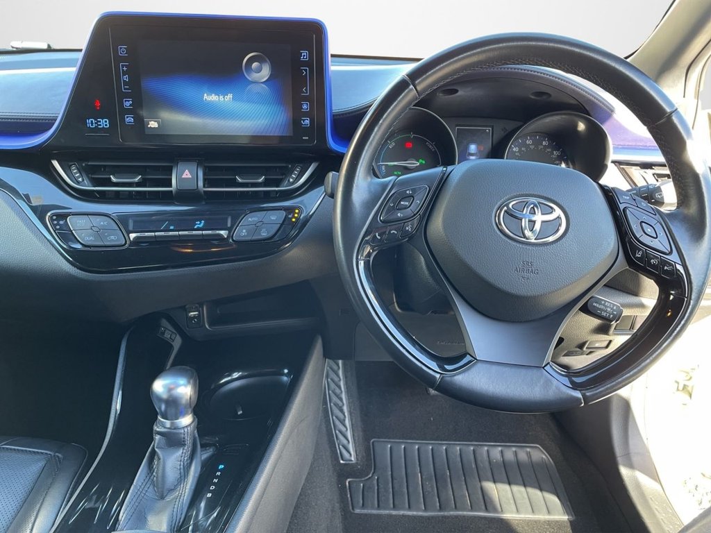 Used Toyota C-HR 2017 for sale - 77697579: Photo 14