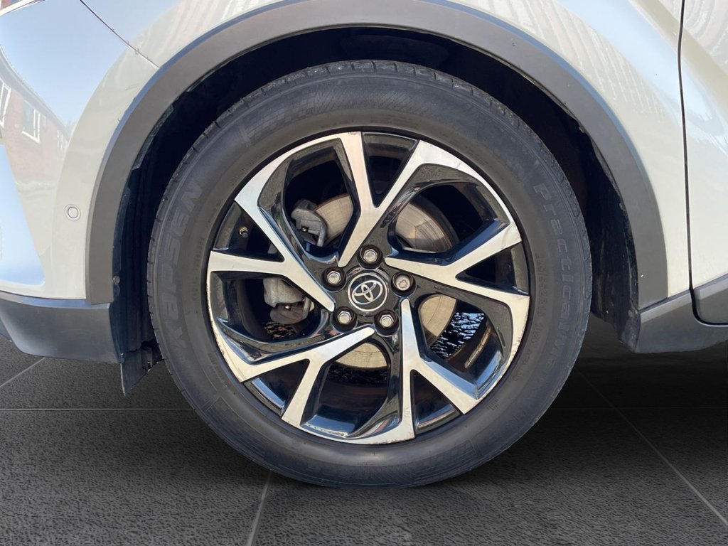 Used Toyota C-HR 2017 for sale - 77697579: Photo 20