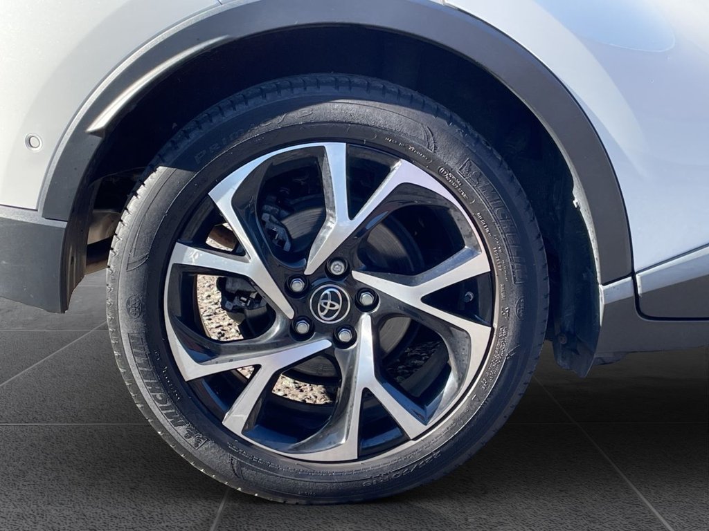 Used Toyota C-HR 2017 for sale - 77697579: Photo 21