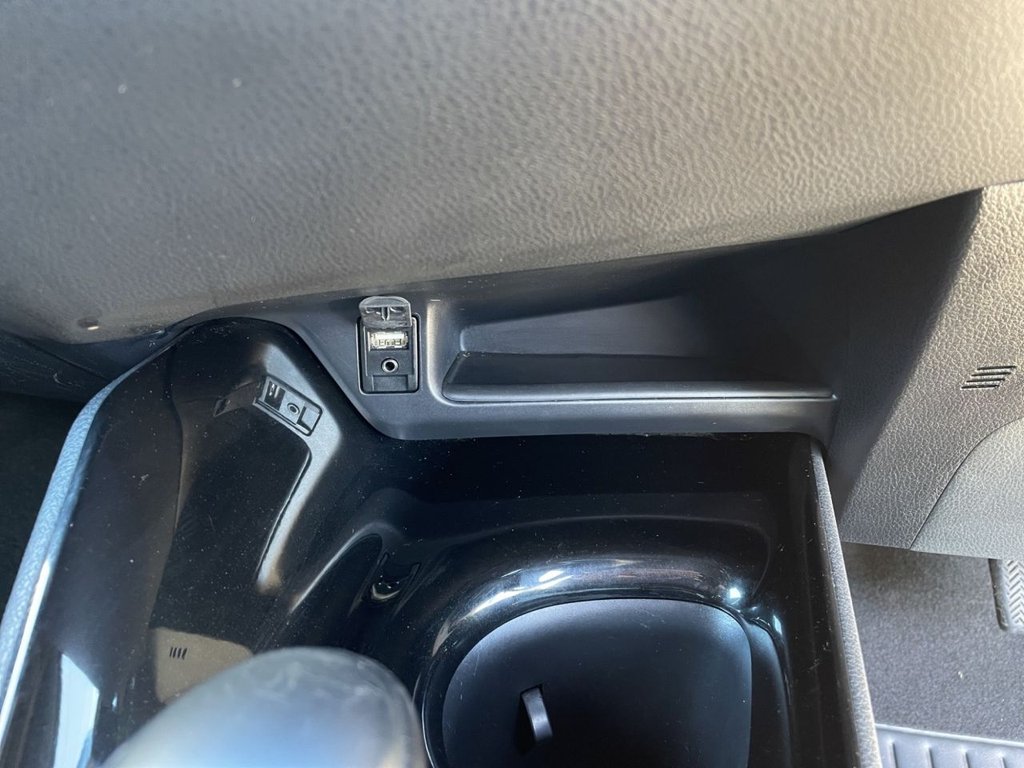 Used Toyota C-HR 2017 for sale - 77697579: Photo 29