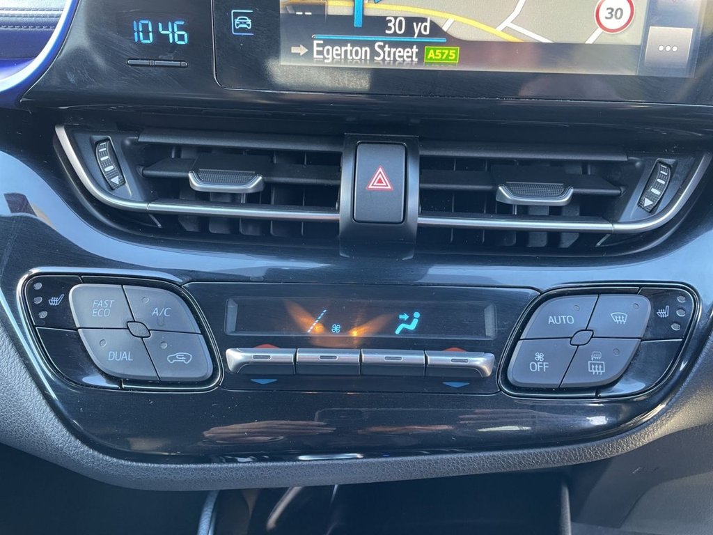 Used Toyota C-HR 2017 for sale - 77697579: Photo 30