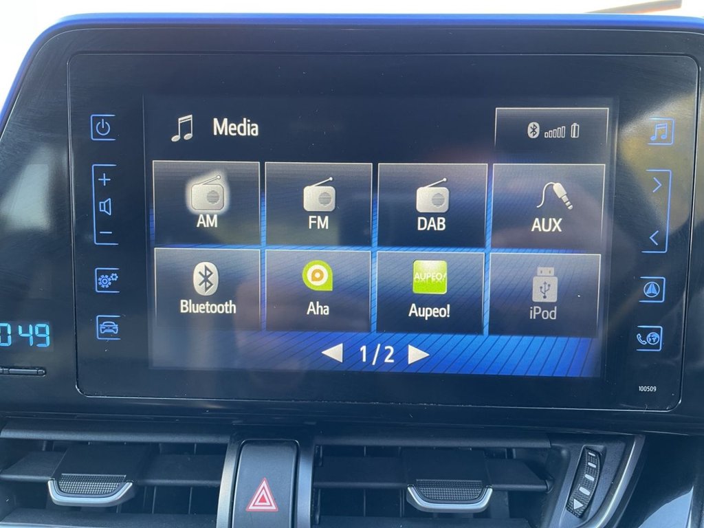 Used Toyota C-HR 2017 for sale - 77697579: Photo 38