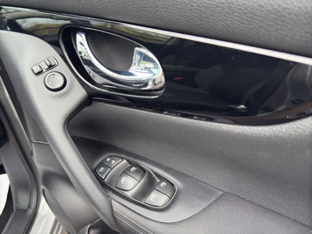 Used Nissan Qashqai 2020 for sale - 77697640: Photo 18