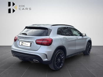 Used Mercedes-Benz GLA 2018 for sale - 77697648: Photo