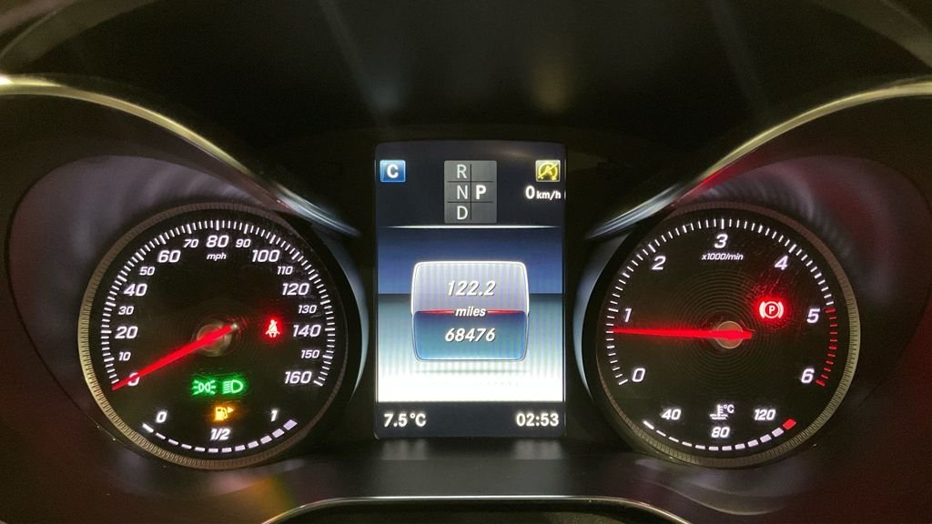 Used Mercedes-Benz GLC 2018 for sale - 77697657: Photo 8