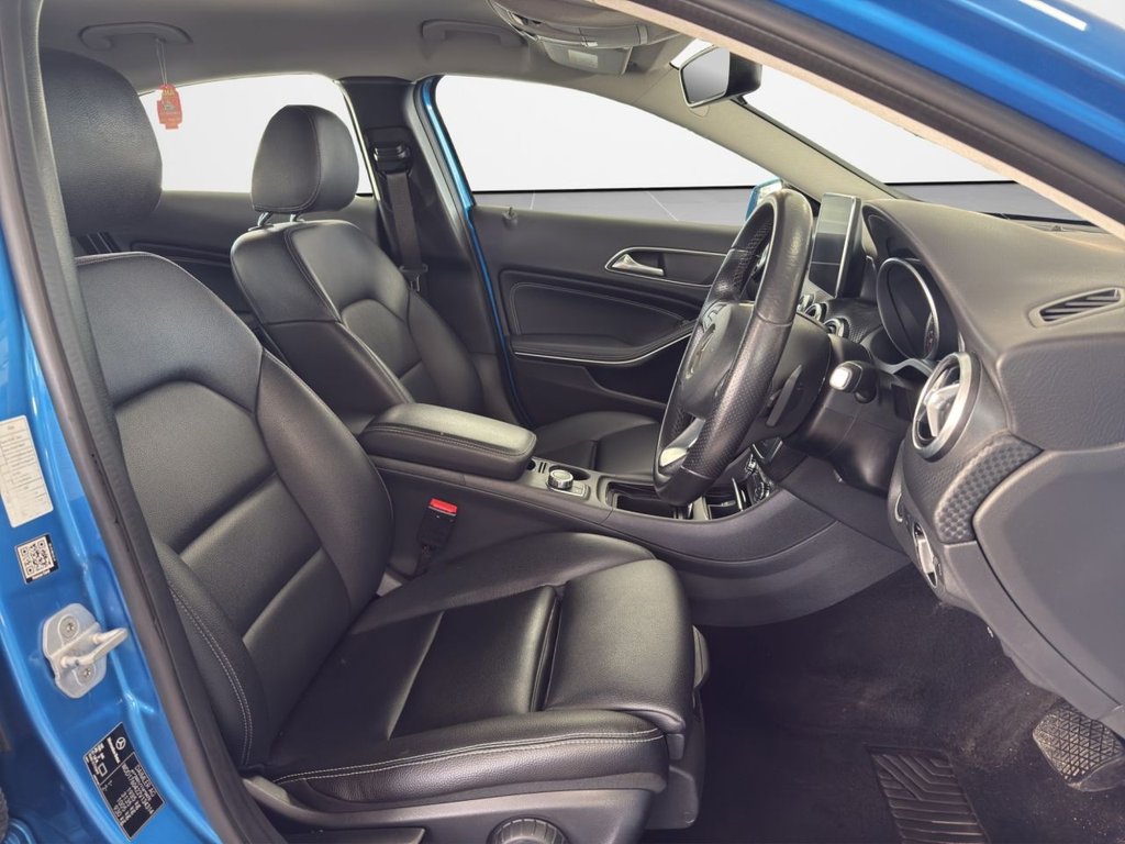 Used Mercedes-Benz A-Class 2016 for sale - 77697627: Photo 9