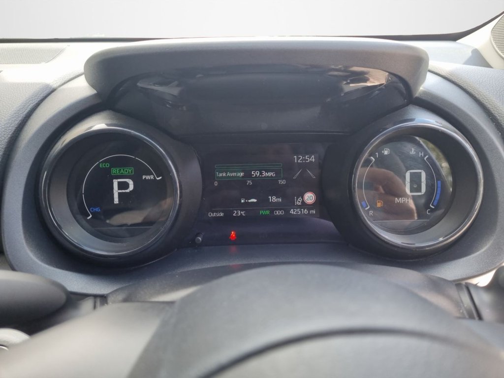 Used Toyota Yaris 2021 for sale - 77697594: Photo 11