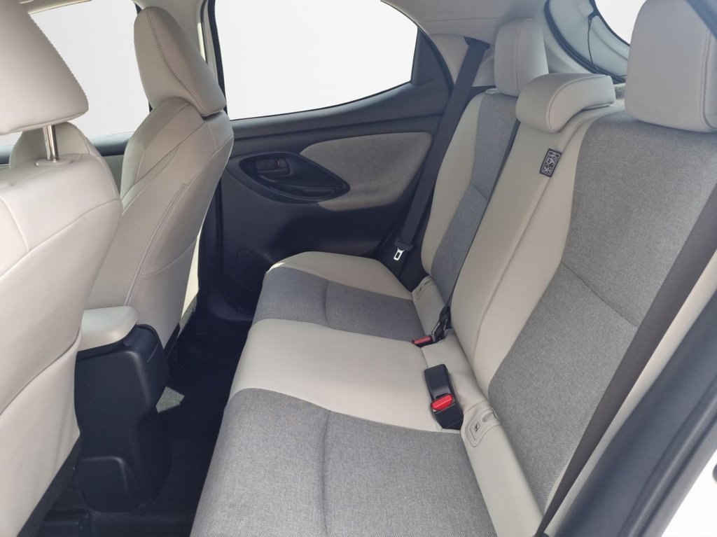 Used Toyota Yaris 2021 for sale - 77697594: Photo 12