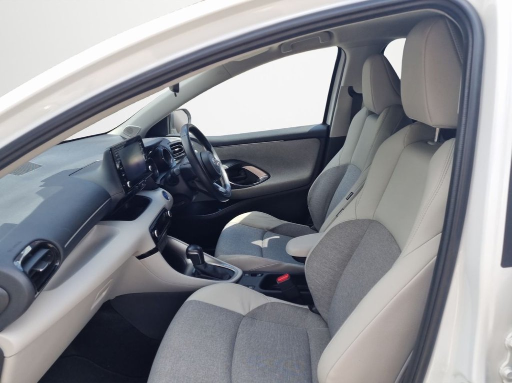 Used Toyota Yaris 2021 for sale - 77697594: Photo 16