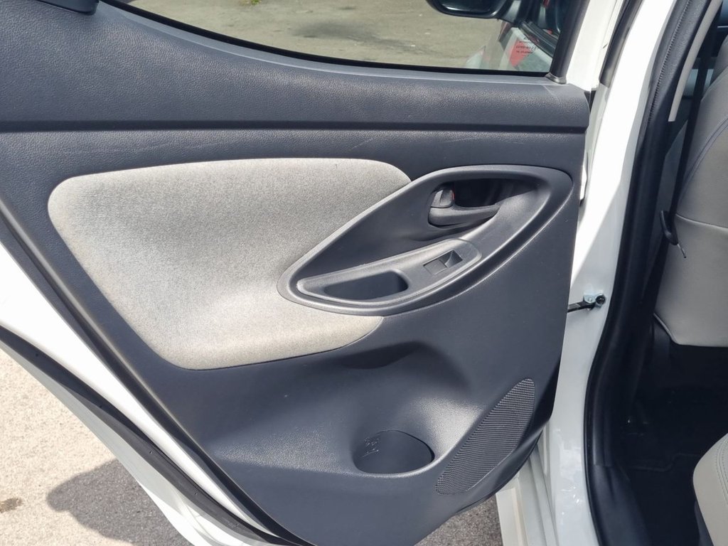 Used Toyota Yaris 2021 for sale - 77697594: Photo 27