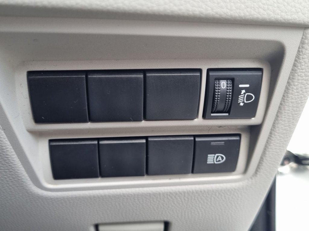 Used Toyota Yaris 2021 for sale - 77697594: Photo 33