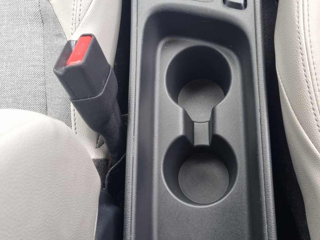 Used Toyota Yaris 2021 for sale - 77697594: Photo 39