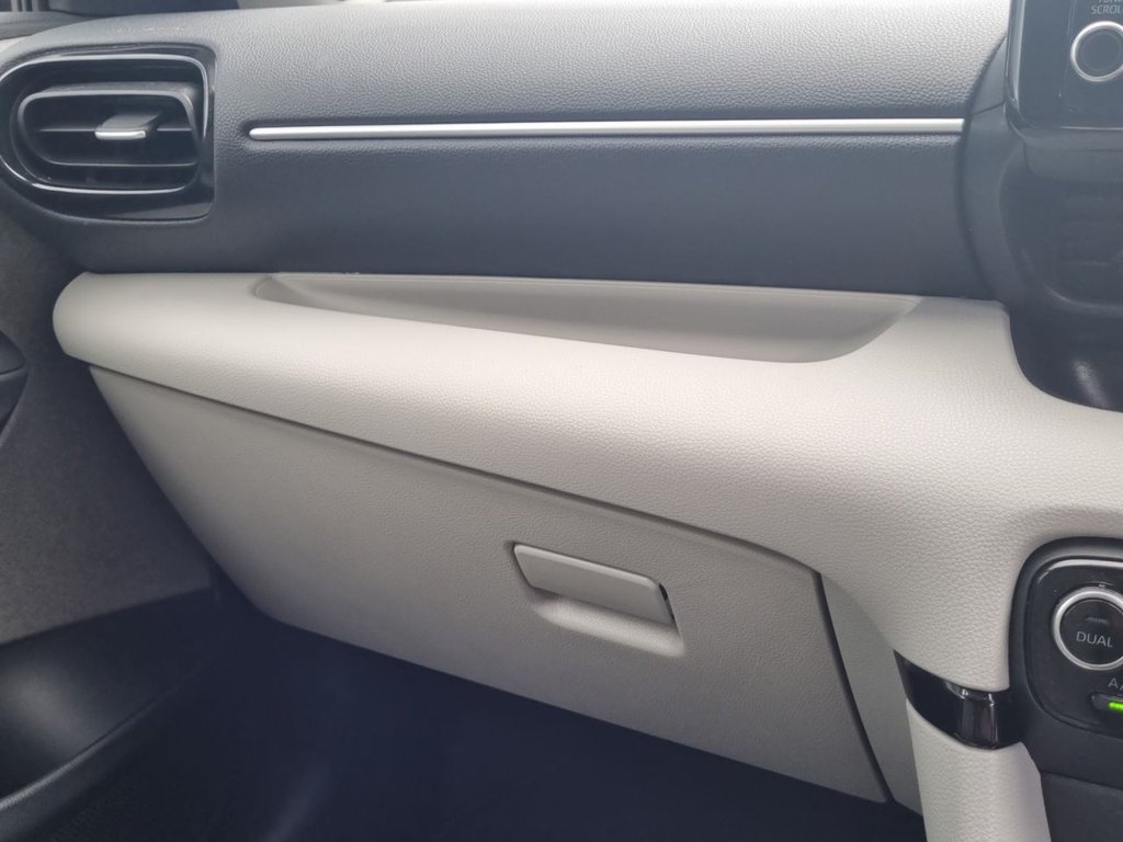 Used Toyota Yaris 2021 for sale - 77697594: Photo 40