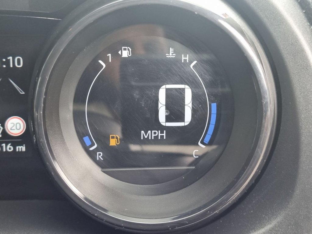 Used Toyota Yaris 2021 for sale - 77697594: Photo 44