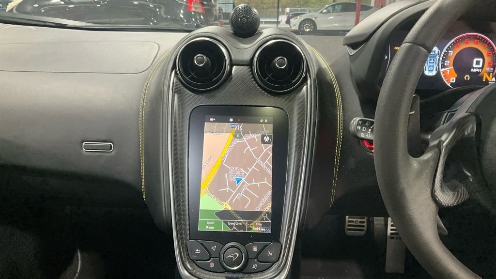 Used McLaren 570GT 2017 for sale - 77697604: Photo 19