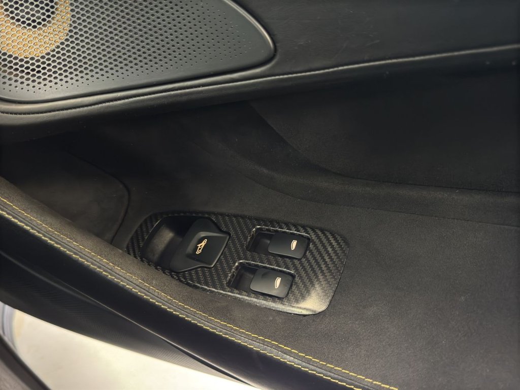 Used McLaren 570GT 2017 for sale - 77697604: Photo 25