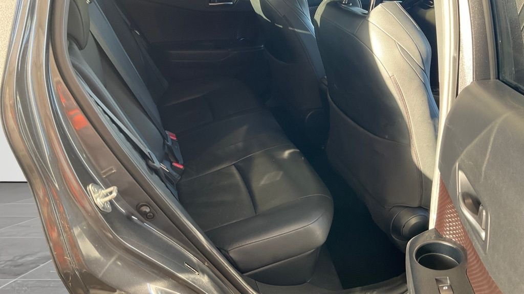 Used Toyota C-HR 2019 for sale - 77697641: Photo 7