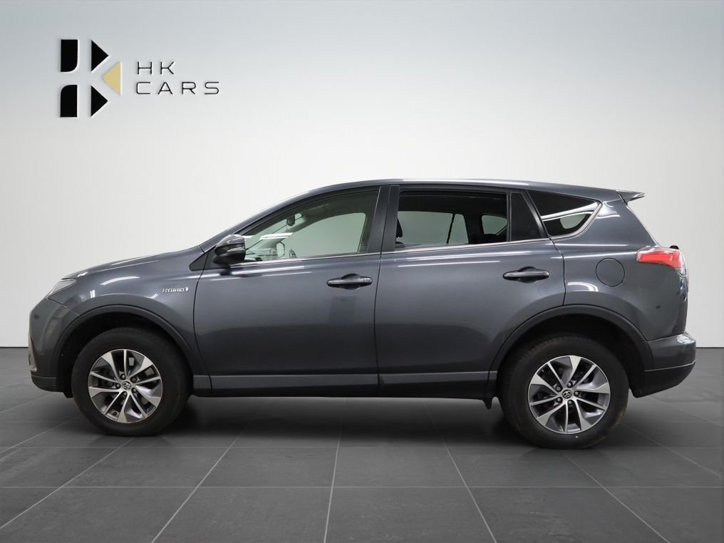 Used Toyota RAV4 2018 for sale - 77841327: Photo 3