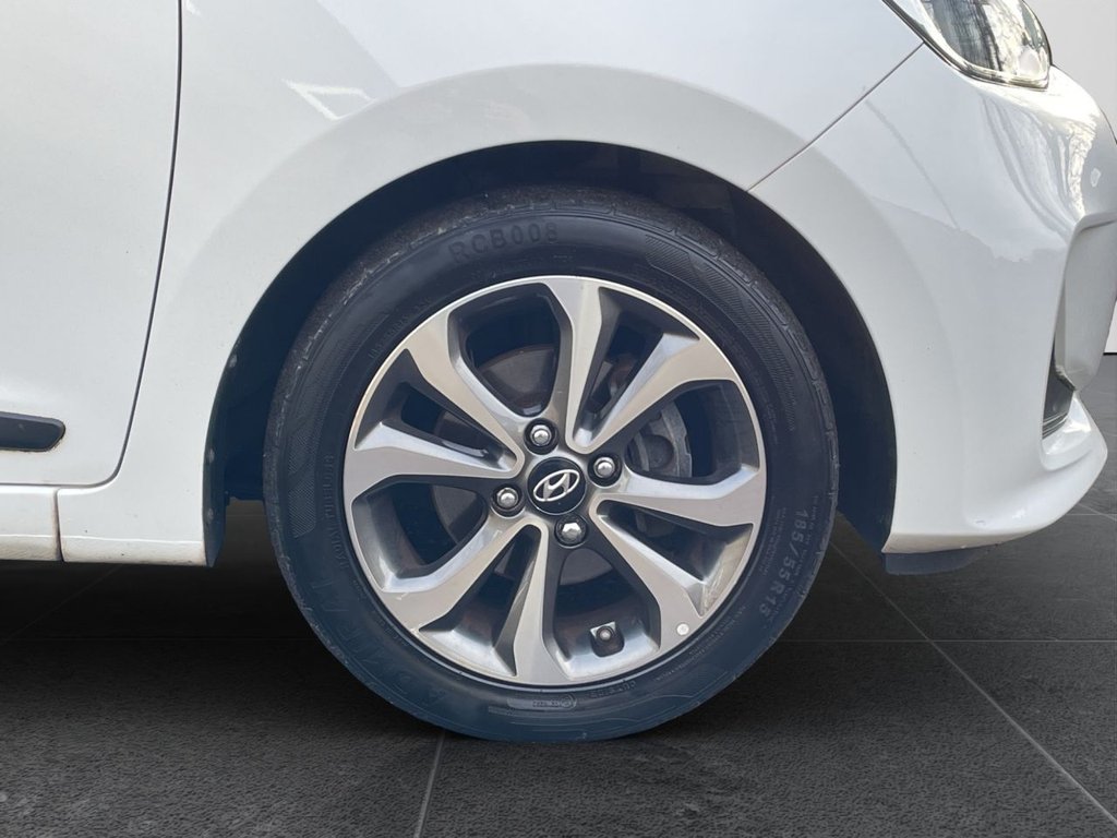 Used Hyundai i10 2019 for sale - 77697629: Photo 28