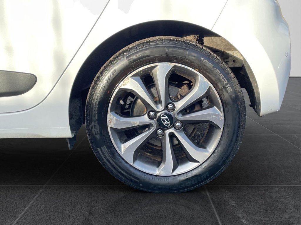 Used Hyundai i10 2019 for sale - 77697629: Photo 32