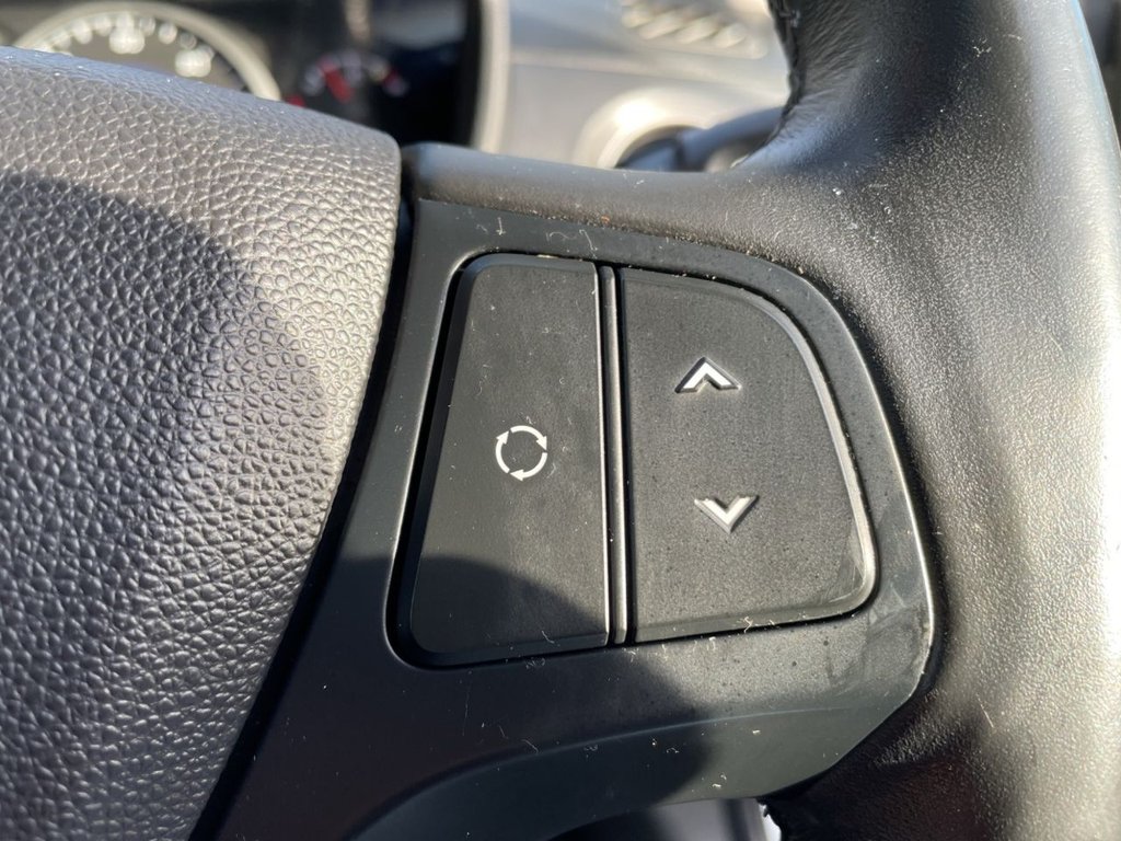 Used Hyundai i10 2019 for sale - 77697629: Photo 43