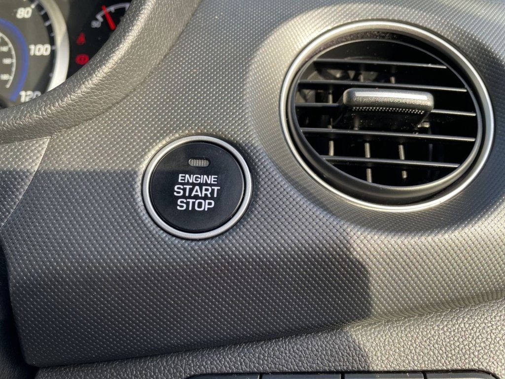 Used Hyundai i10 2019 for sale - 77697629: Photo 46