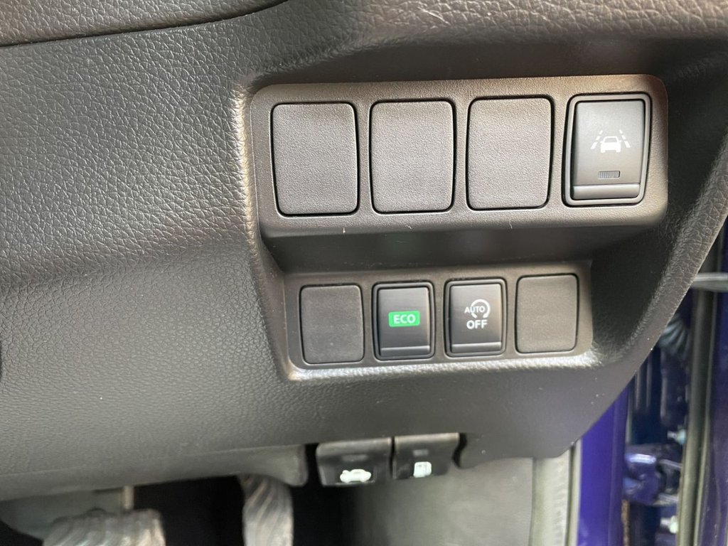 Used Nissan Qashqai 2018 for sale - 77697630: Photo 40