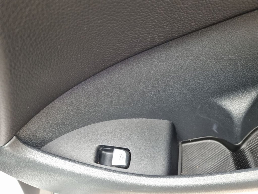 Used Mercedes-Benz E Class 2017 for sale - 77697599: Photo 31