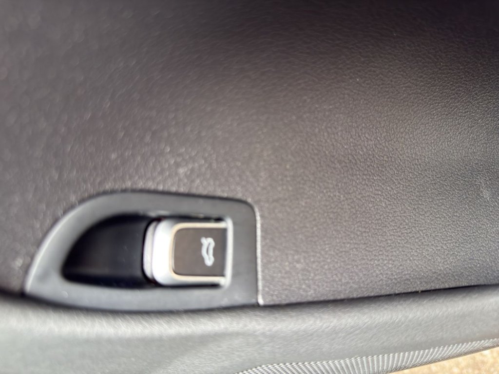 Used Audi A4 2014 for sale - 78074188: Photo 36