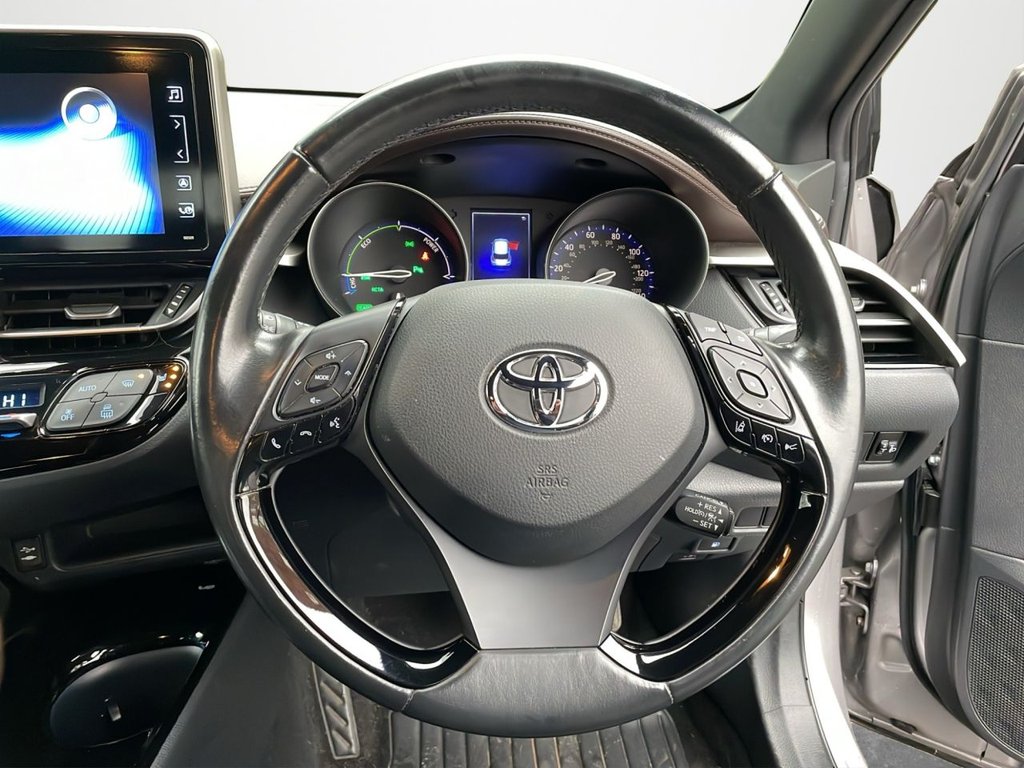 Used Toyota C-HR 2018 for sale - 77697626: Photo 10