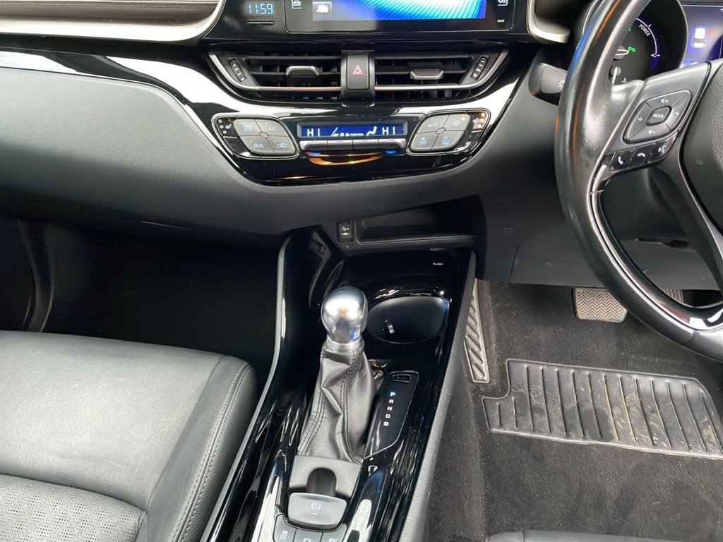 Used Toyota C-HR 2018 for sale - 77697626: Photo 14