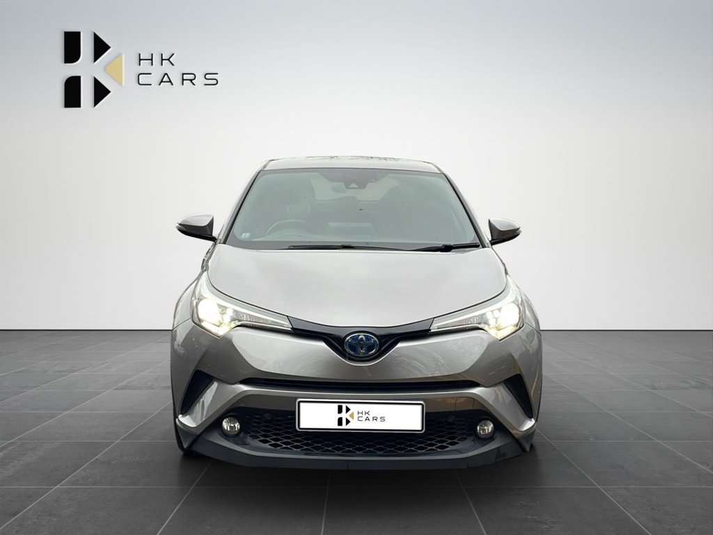 Used Toyota C-HR 2018 for sale - 77697626: Photo 2