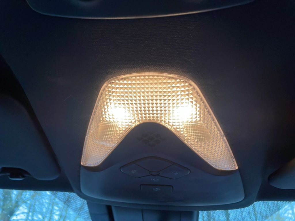 Used Toyota C-HR 2018 for sale - 77697626: Photo 49