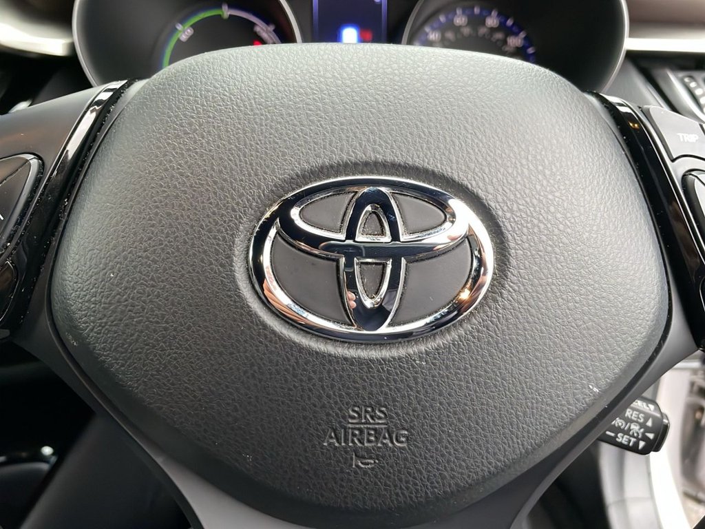 Used Toyota C-HR 2018 for sale - 77697626: Photo 50