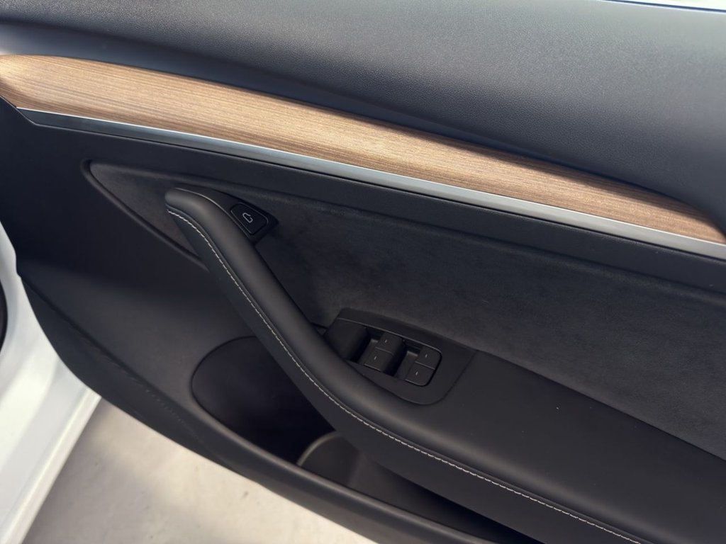 Used Tesla Model 3 2023 for sale - 77697645: Photo 28