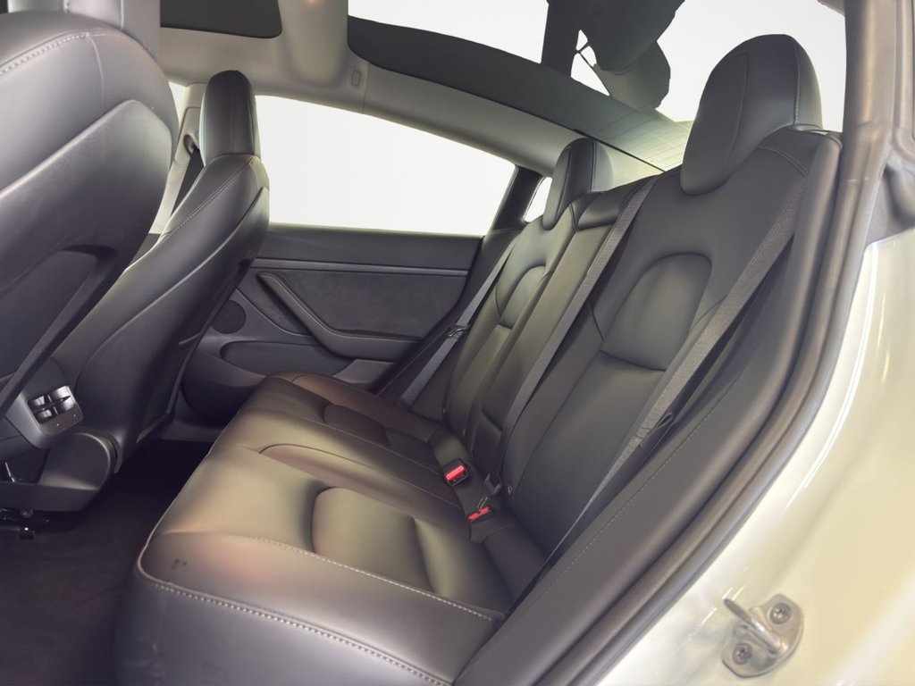 Used Tesla Model 3 2023 for sale - 77697645: Photo 6