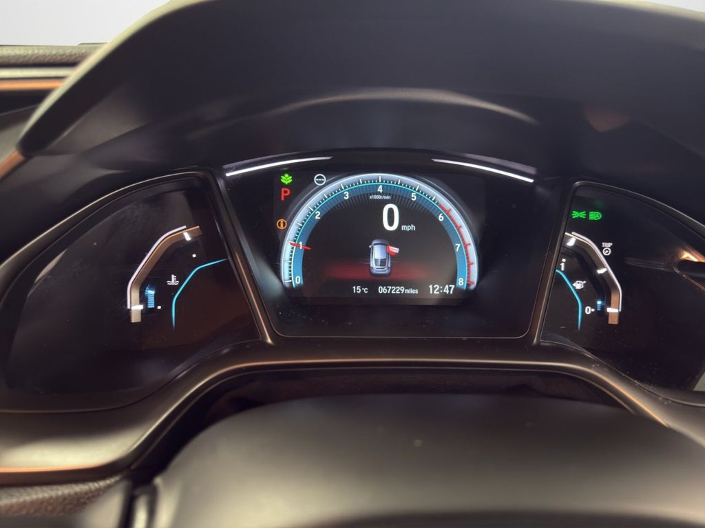 Used Honda Civic 2017 for sale - 77697621: Photo 12