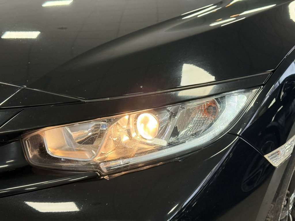 Used Honda Civic 2017 for sale - 77697621: Photo 39