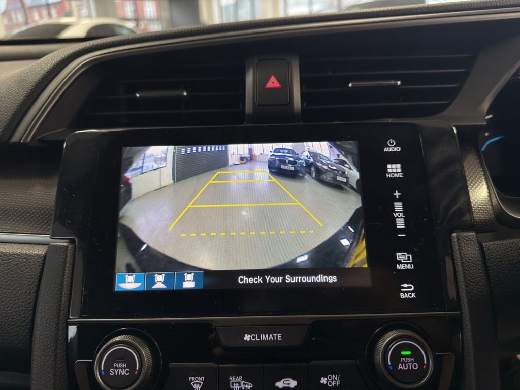 Used Honda Civic 2017 for sale - 77697621: Photo 7