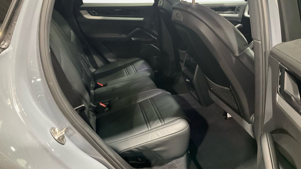 Used Porsche Cayenne 2023 for sale - 77697624: Photo 7