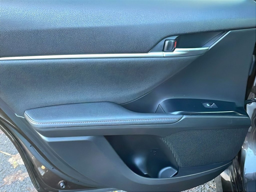 Used Toyota Camry 2021 for sale - 77697642: Photo 27