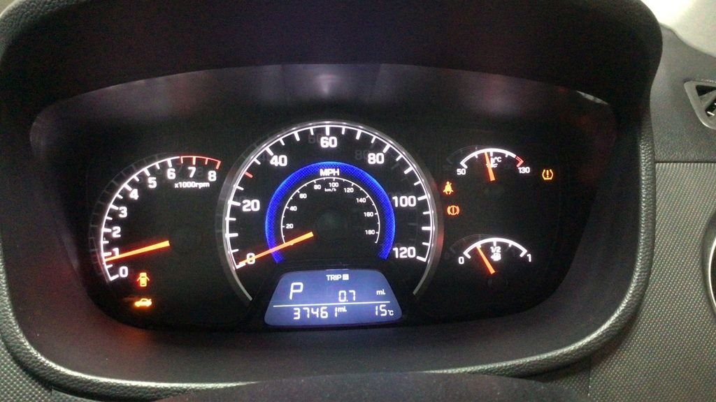 Used Hyundai i10 2018 for sale - 77697614: Photo 12