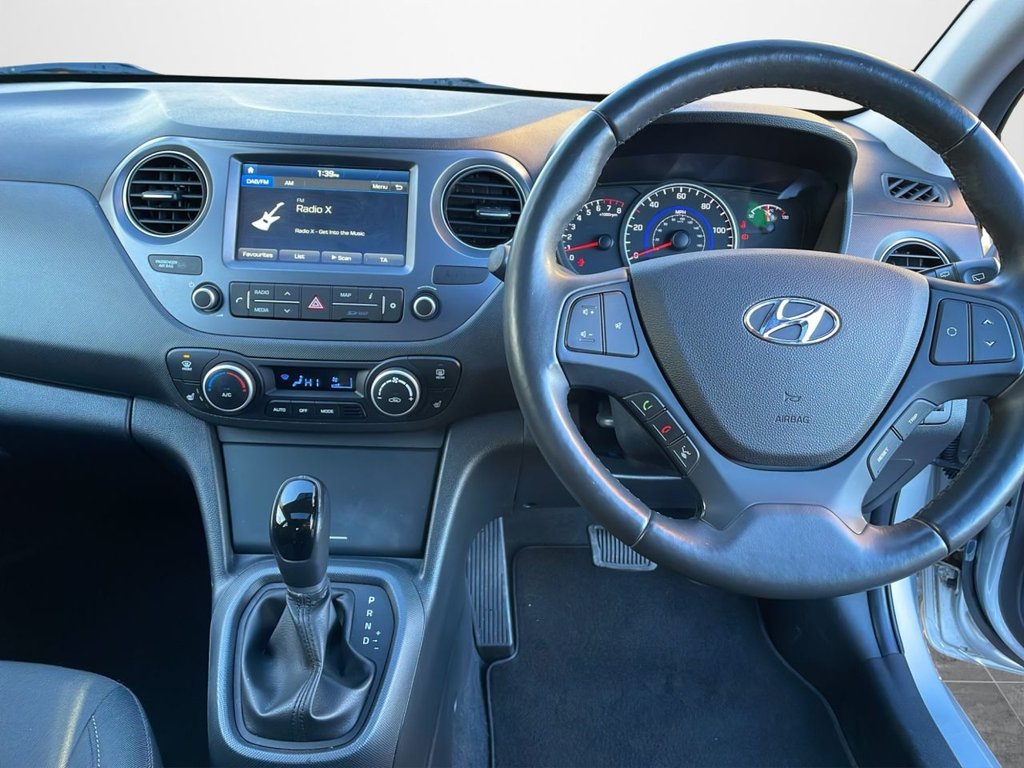 Used Hyundai i10 2018 for sale - 77697614: Photo 14