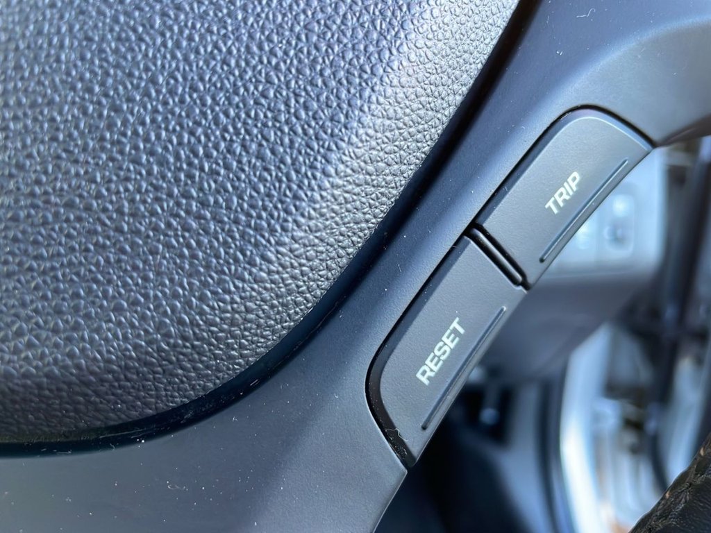 Used Hyundai i10 2018 for sale - 77697614: Photo 34