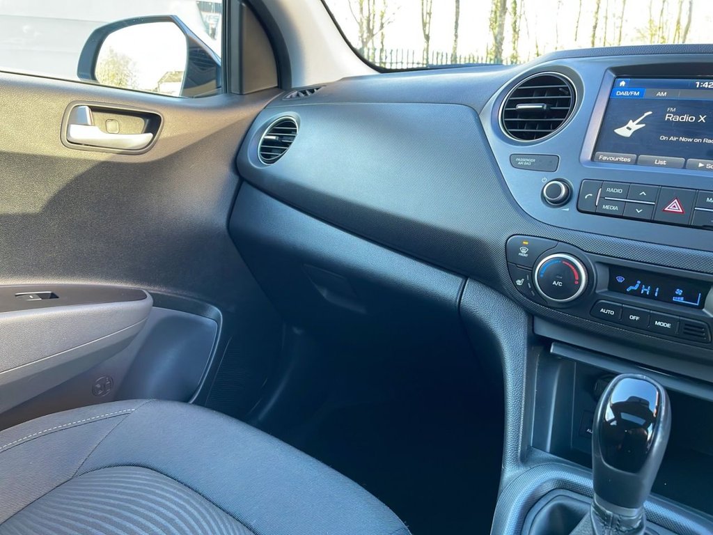 Used Hyundai i10 2018 for sale - 77697614: Photo 39