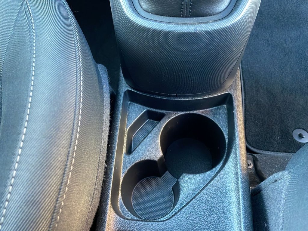 Used Hyundai i10 2018 for sale - 77697614: Photo 40