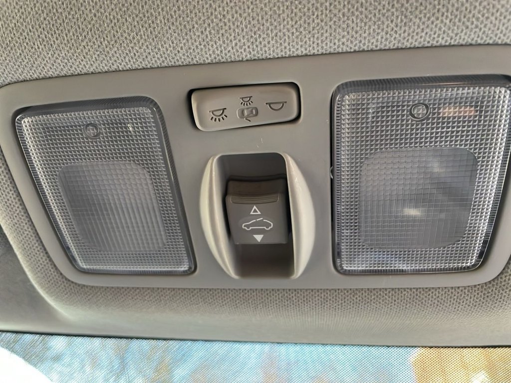 Used Hyundai i10 2018 for sale - 77697614: Photo 44