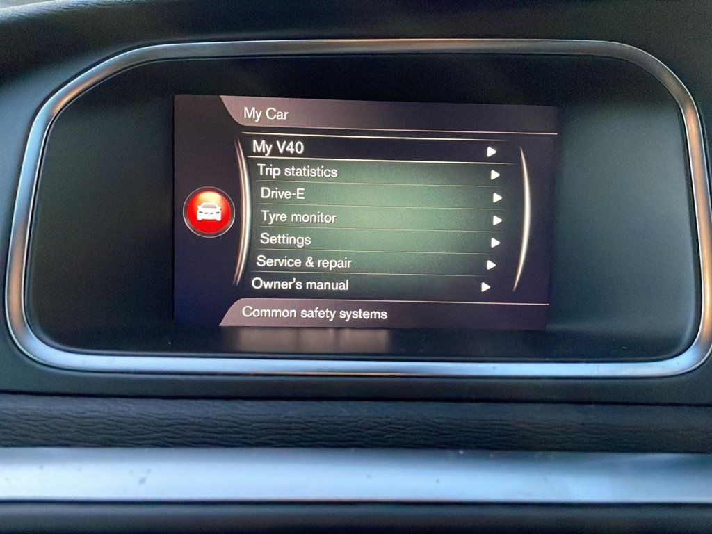 Used Volvo V40 2017 for sale - 77692476: Photo 34