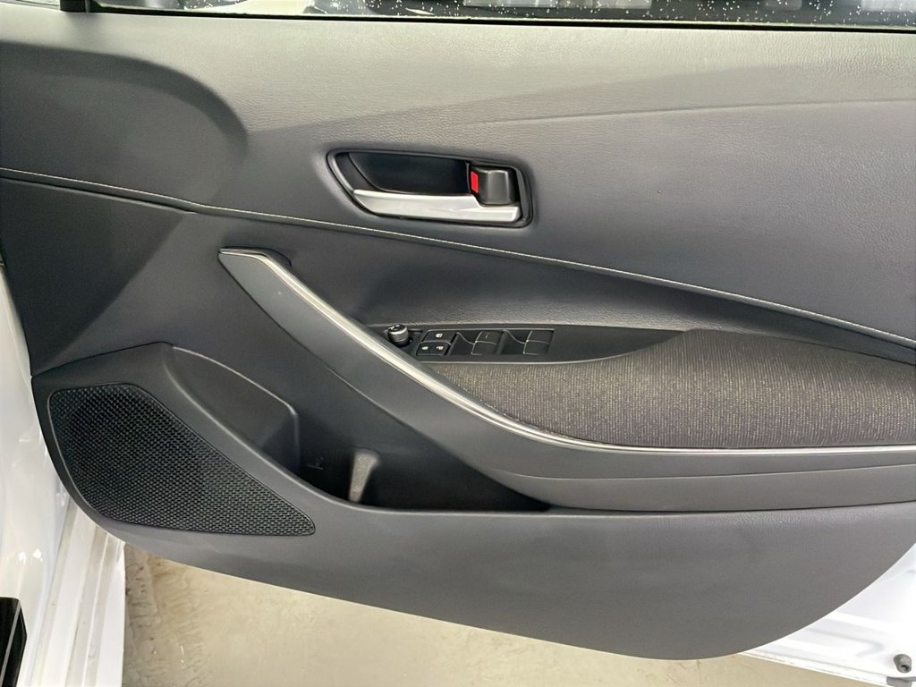 Used Toyota Corolla 2023 for sale - 77697632: Photo 24